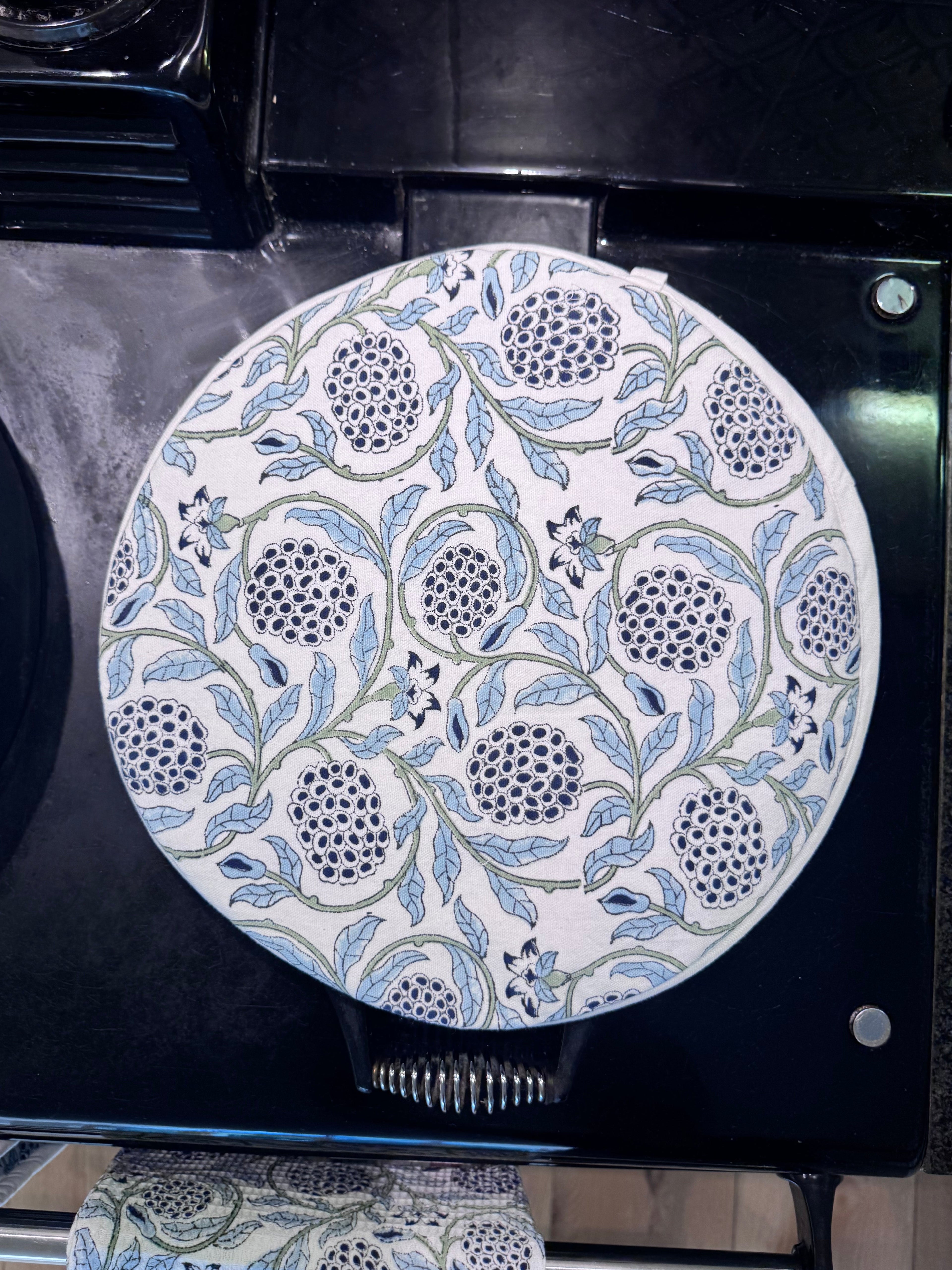 Aga Cover