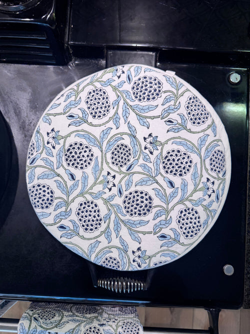 Aga Cover