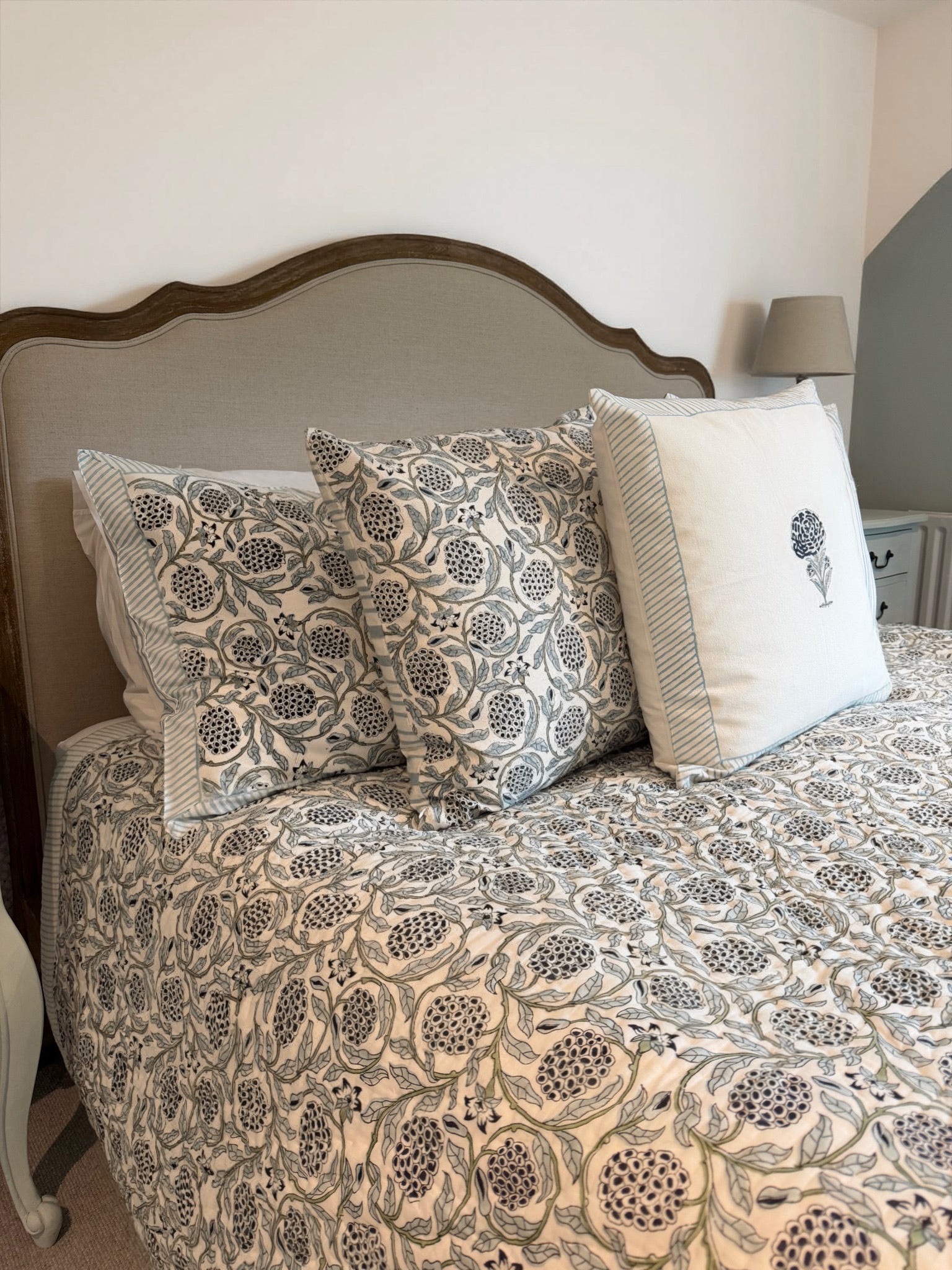Jaipur Blue Jaal Quilt