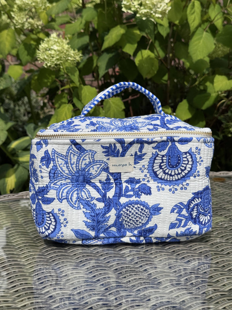 Cosmetic Case – Blue Pottery