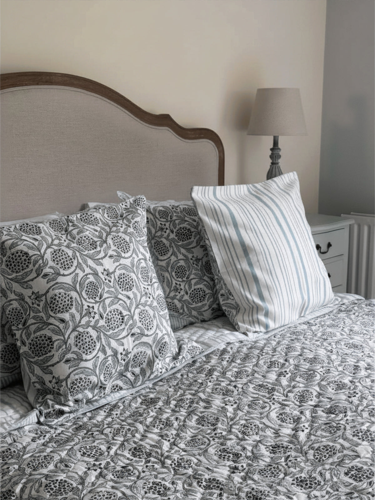 Handmade Cushion Cover – Jaipur Blue Jaal
