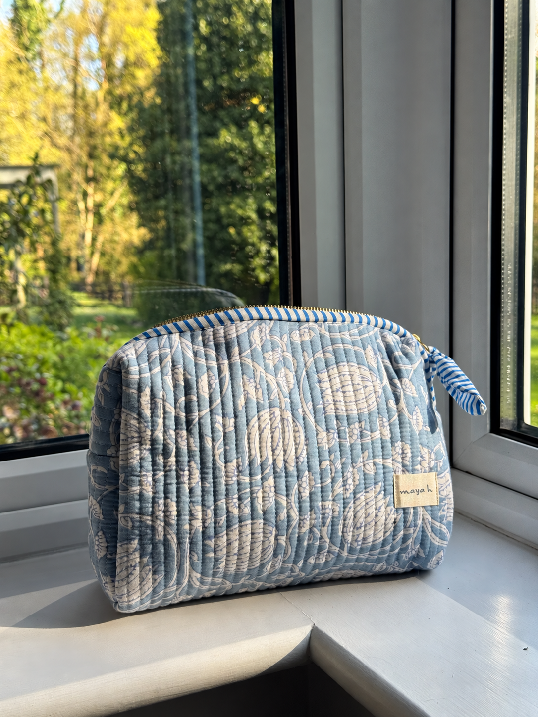 Washbag – Light Blue Jaal