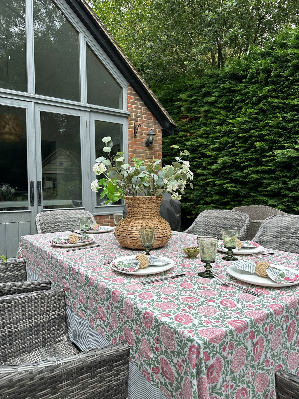 Pink Dahlia Tablecloth