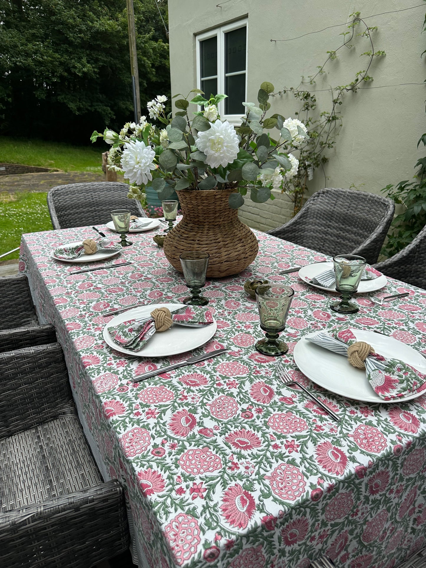 Pink Dahlia Tablecloth