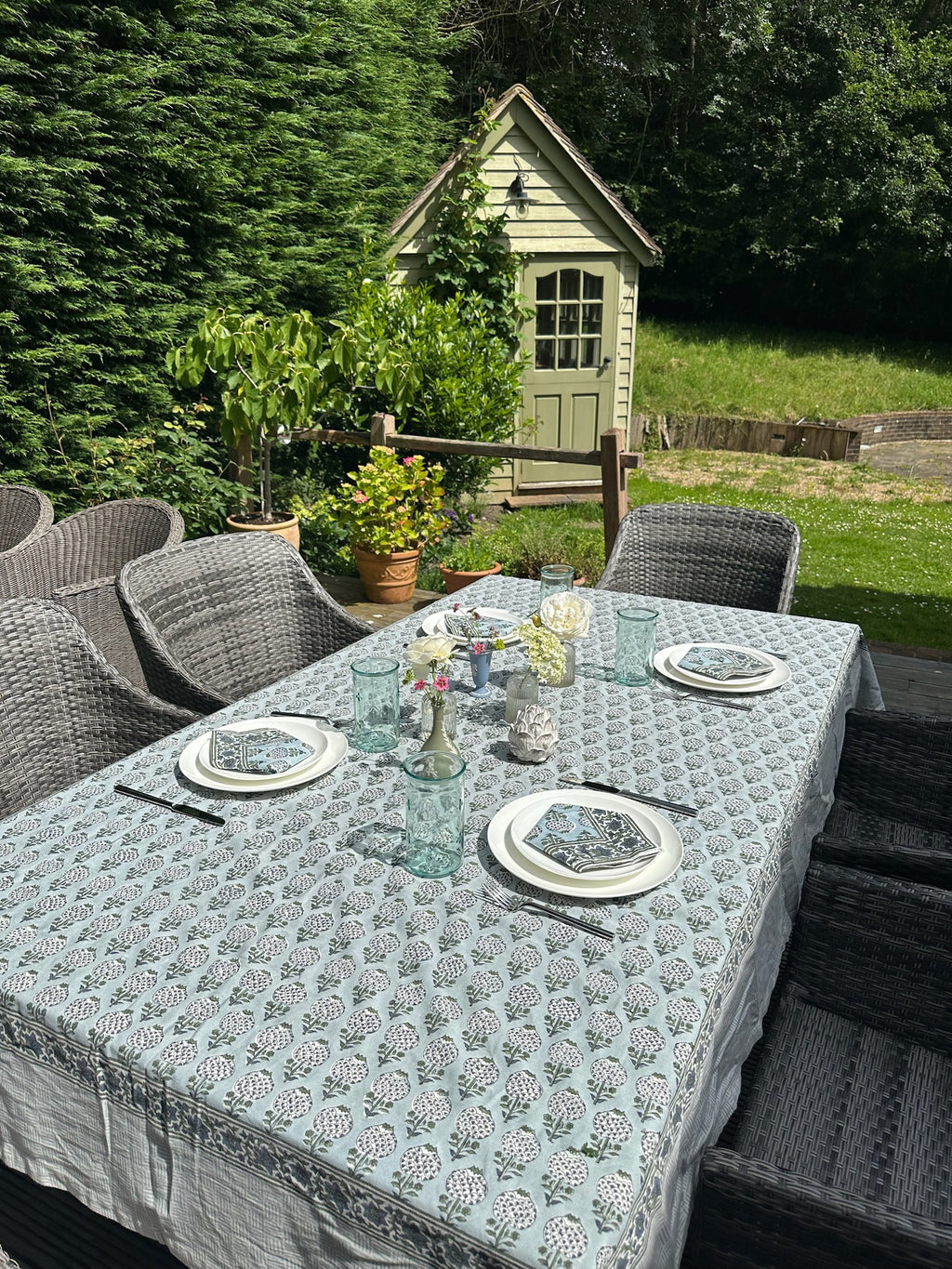 Tablecloth – Light Blue Matki