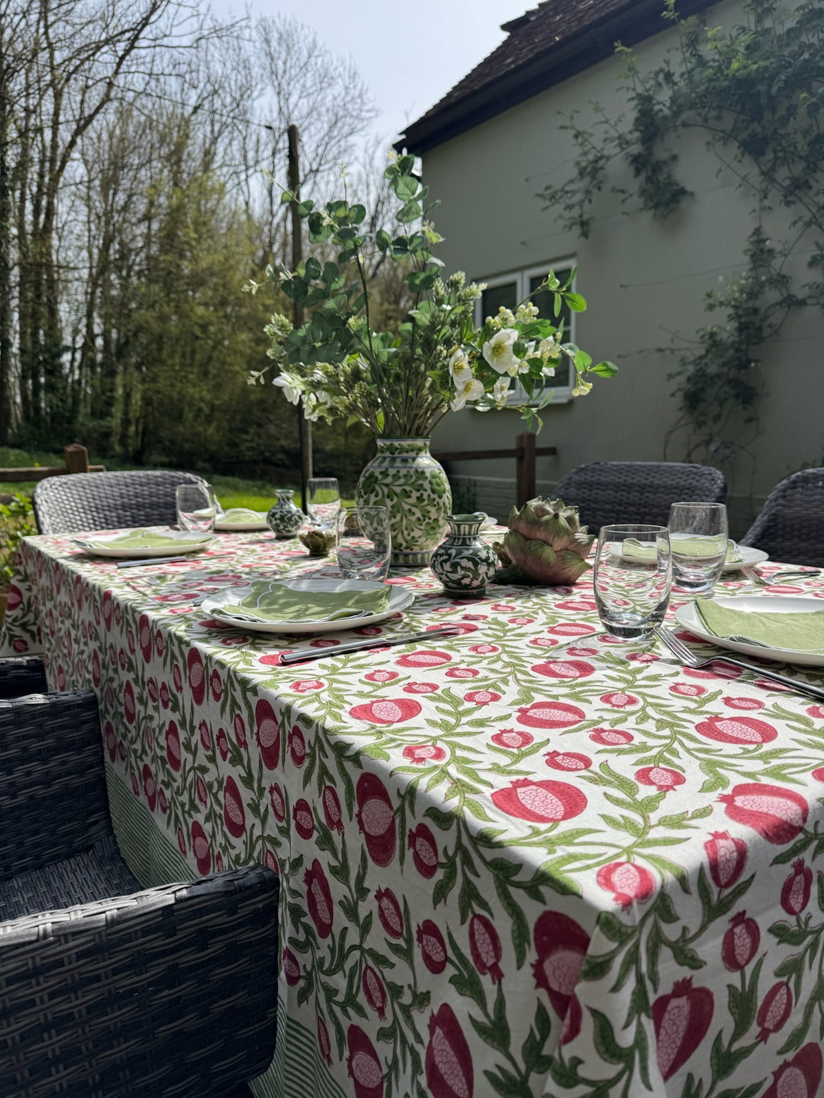 Tablecloth – Pink Anaar