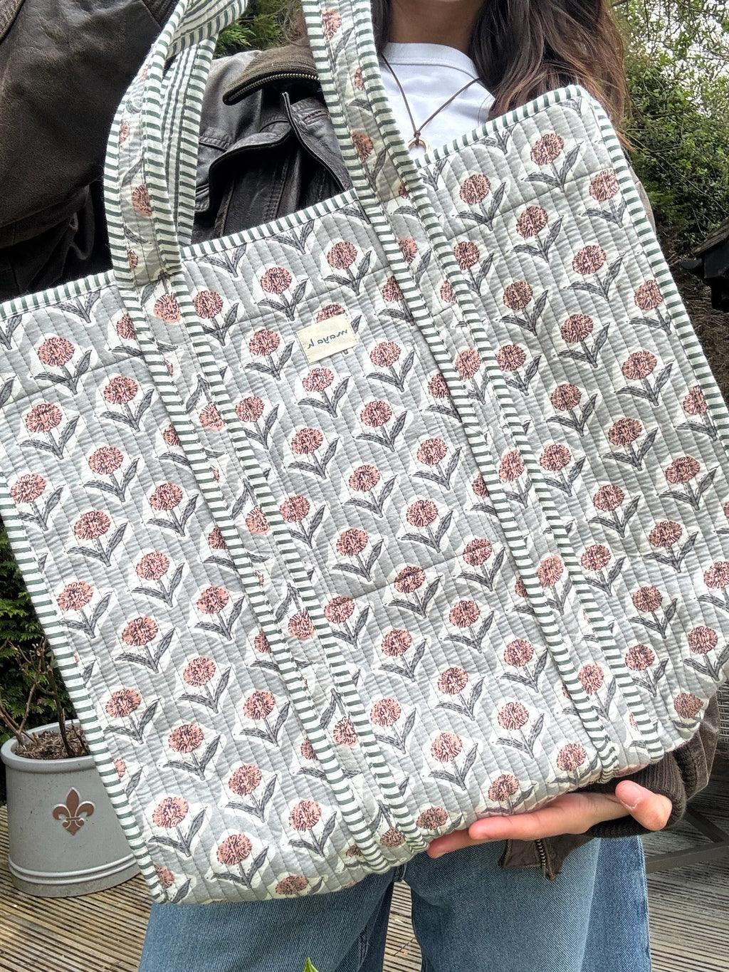 Tote bag – Grey Flower