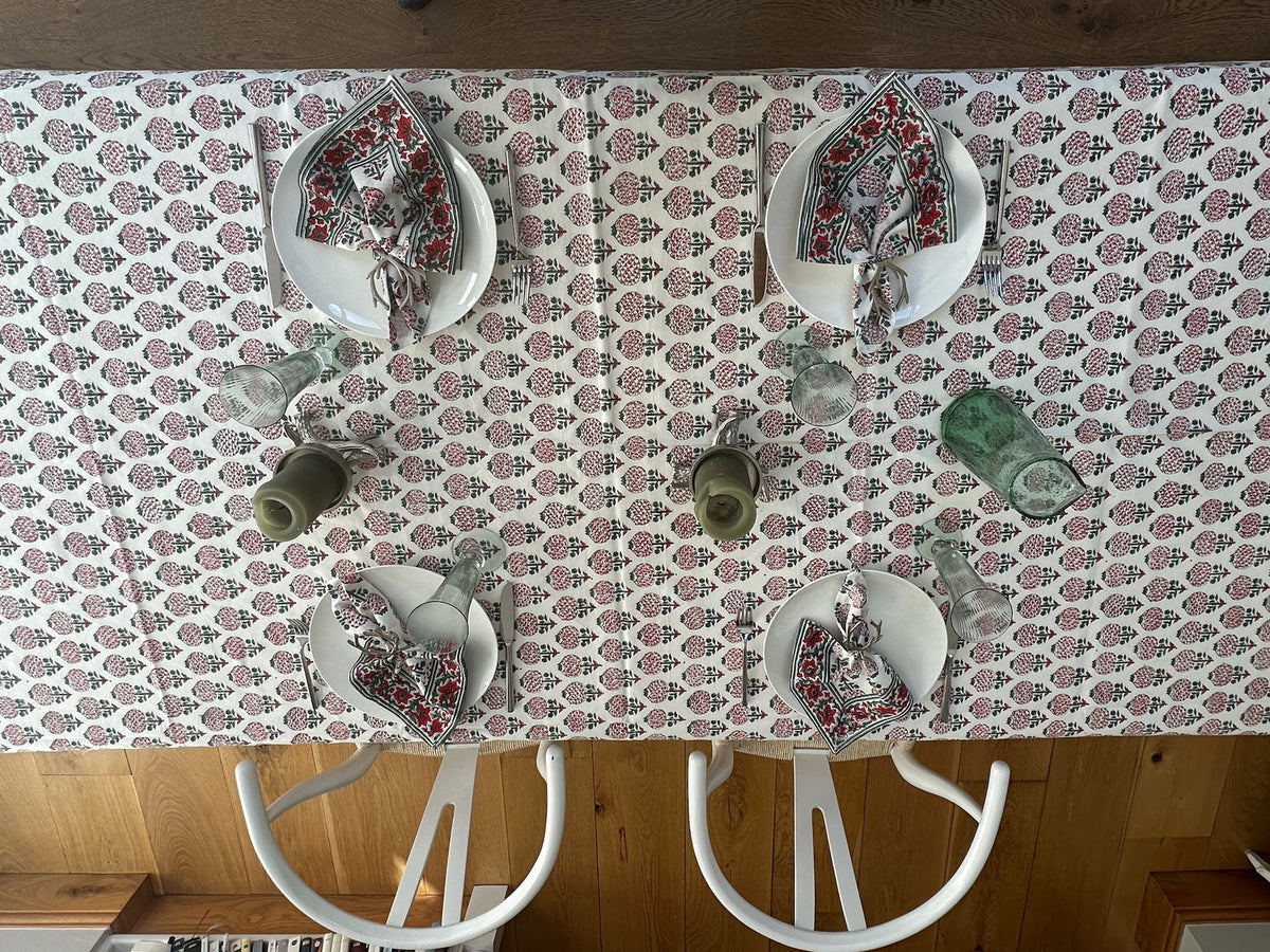Tablecloth – Red Matki