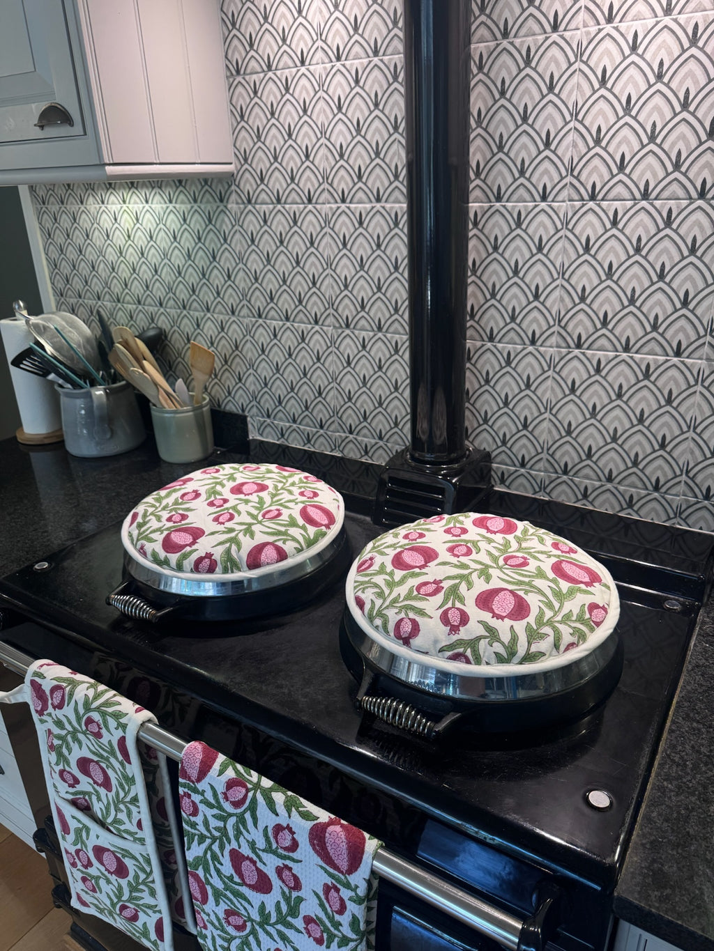 Aga Cover – Pink Anaar