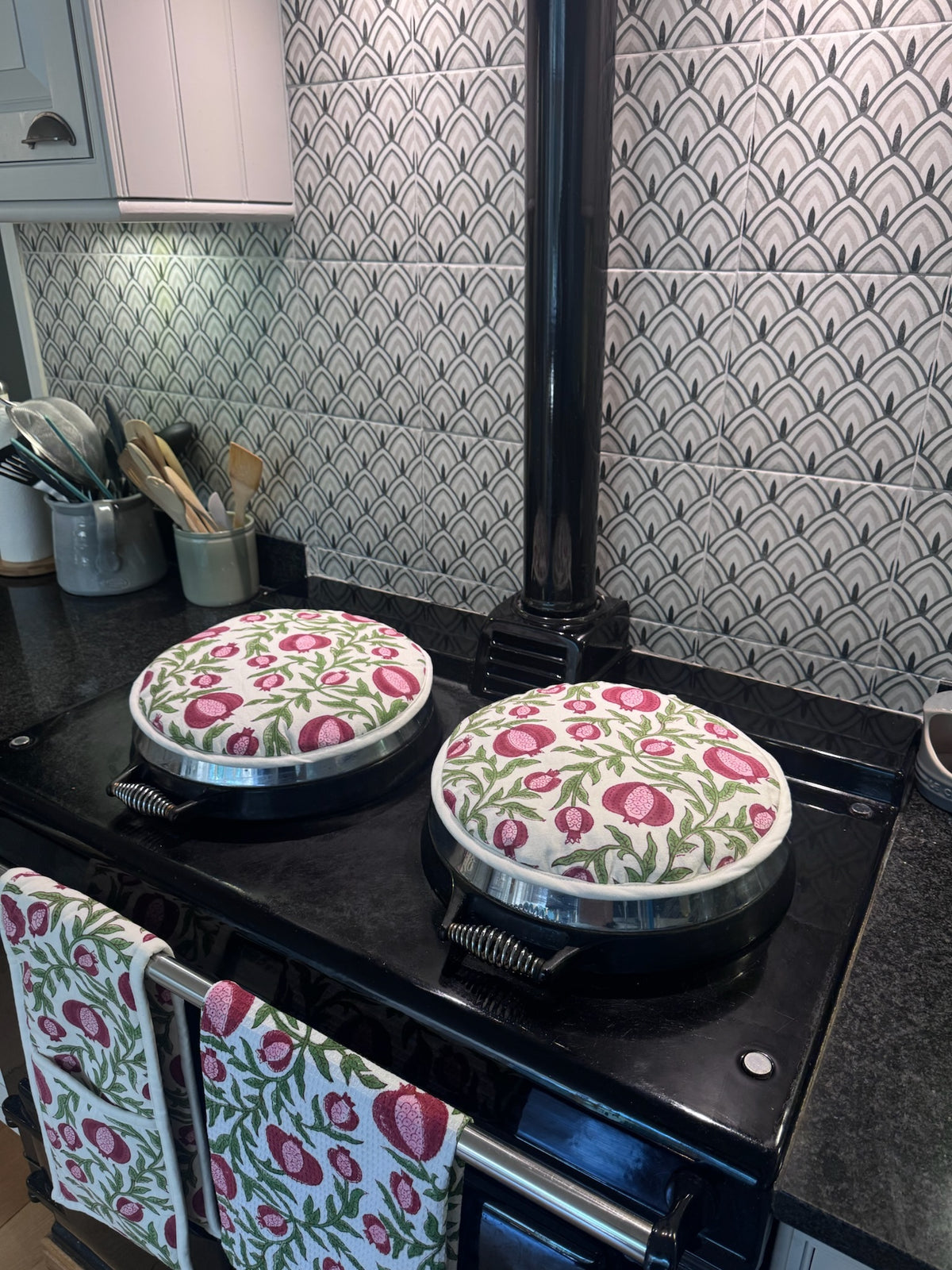 Aga Cover – Pink Anaar