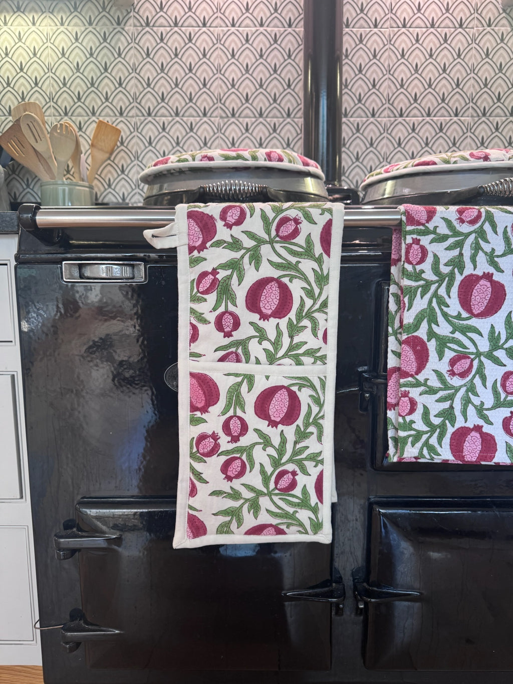 Double Oven Glove – Pink Anaar