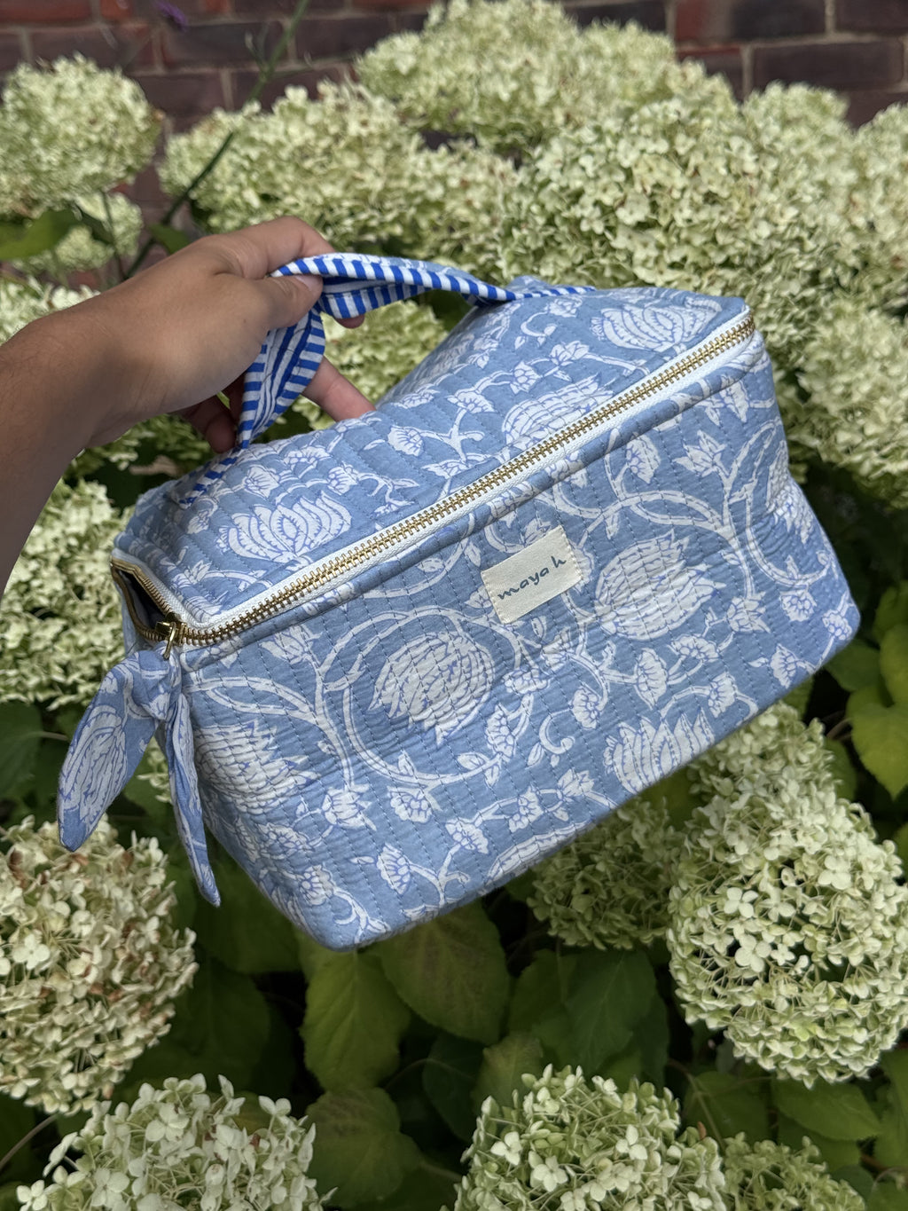 Cosmetic Case – Light Blue Jaal
