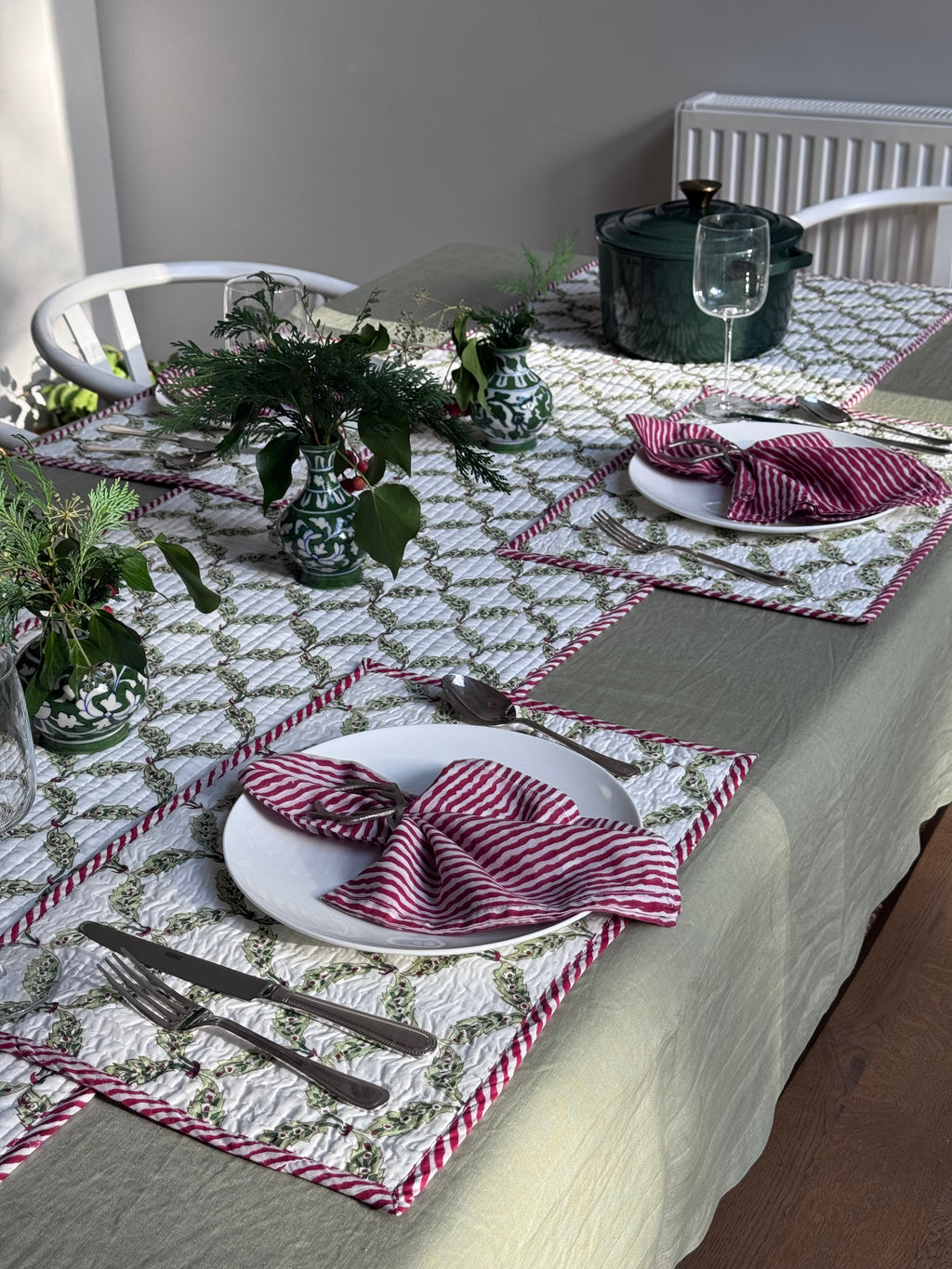Placemat & Napkin Set - Christmas Trellis