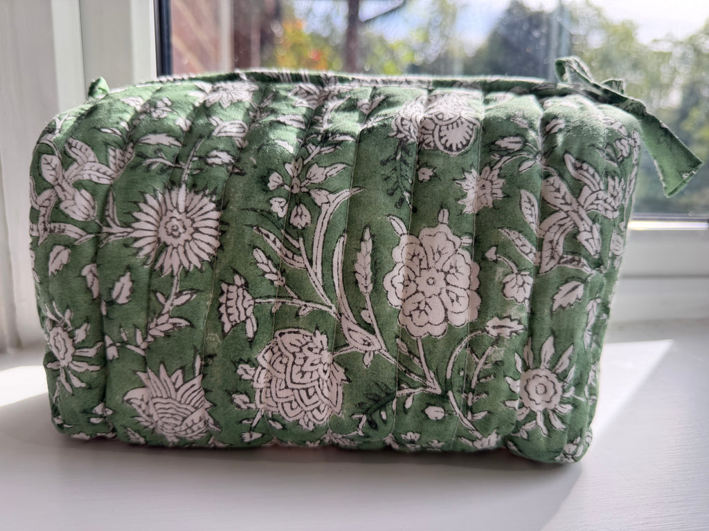 Washbag – Green Neroli